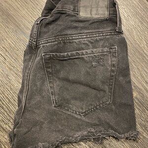 Aeropostale Black High Rise Cut-Off Shorts